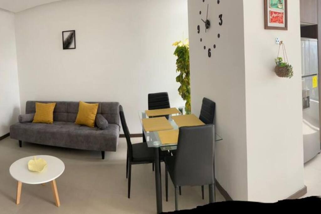 Confort Suite La Carolina Quito Eksteriør billede